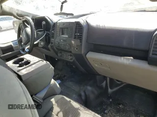 2020 Ford F-150 XL с VIN 1FTEX1CB4LKD86144, выставлен на аукционе Copart как лот 77471354 с пробегом 81 332 миль миль и Списание • Salvage title. История ставок и продаж доступна на DreamBid. Изображение 8.