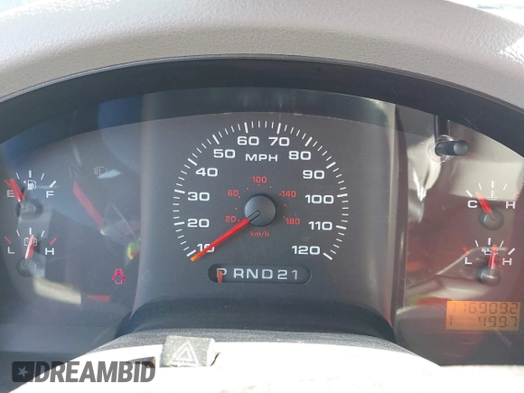 2004 Ford F-150 XL with VIN 1FTRF12W54NB72689, listed as a IAAI auction lot 42646140 with 116,909 mi miles and . Bid and sale history available at DreamBid. Image 7.