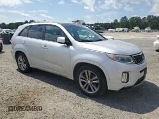 2015 Kia Sorento SX Limited with VIN 5XYKW4A73FG573276, listed as a Copart auction lot 55536625 with 174,610 mi miles and Clean Title. Bid and sale history available at carsss.com. Image 4.