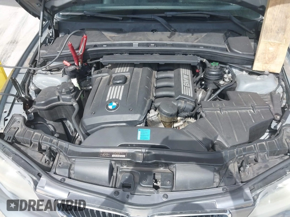 2009 BMW 1 Series 128i with VIN WBAUL73509VJ75662, listed as a IAAI auction lot 42639936 with 96,542 mi miles and . Bid and sale history available at DreamBid. Image 10.