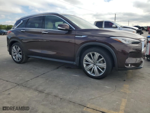2021 Infiniti QX50 ESSENTIAL with VIN 3PCAJ5CA8MF100096, listed as a Copart auction lot 71441374 with 24,711 mi miles and Salvage Title. Bid and sale history available at carsss.com. Image 4.