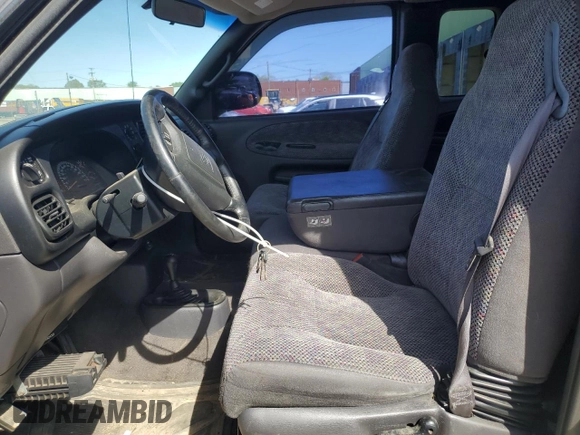 2001 Dodge 2500 with VIN 1B7KF23W21J565543, listed as a Copart auction lot 54488005 with 85,952 mi miles and Salvage Title. Bid and sale history available at carsss.com. Image 7.