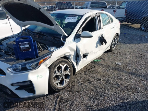 2019 Kia Forte LXS with VIN 3KPF24AD6KE078919, listed as a IAAI auction lot 41012080 with 71,998 mi miles. Bid and sale history available at carsss.com. Image 6.