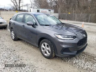 2024 Honda HR-V LX with VIN 3CZRZ2H37RM778842, listed as a Copart auction lot 49843105 with 9,732 mi miles and Salvage title. Bid and sale history available at DreamBid. Image 4.