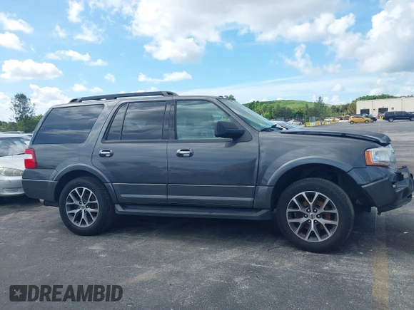 2017 Ford Expedition XLT z VIN 1FMJU1HT9HEA04989, wystawiony jako IAAI lot #39736910 z przebiegiem 184 638 mil mil oraz . Historia ofert i sprzedaży dostępna na DreamBid. Obrazek 12.
