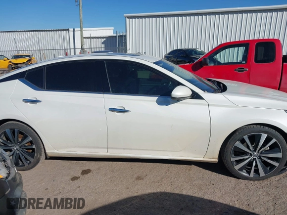 2019 Nissan Altima 2.5 Platinum with VIN 1N4BL4FV3KC114351, listed as a IAAI auction lot 41414004 with 93,291 mi miles. Bid and sale history available at carsss.com. Image 14.