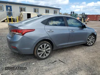 2018 Hyundai Accent Limited z VIN 3KPC34A30JE031634, wystawiony jako Copart lot #57531905 z przebiegiem 68 626 mil mil oraz Szkoda całkowita • Salvage title. Historia ofert i sprzedaży dostępna na DreamBid. Obrazek 3.
