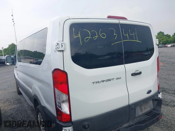 2019 Ford Transit Passenger XL with VIN 1FBZX2YM6KKA34848, listed as a IAAI auction lot 42263441 with 282,788 mi miles and . Bid and sale history available at DreamBid. Image 3.