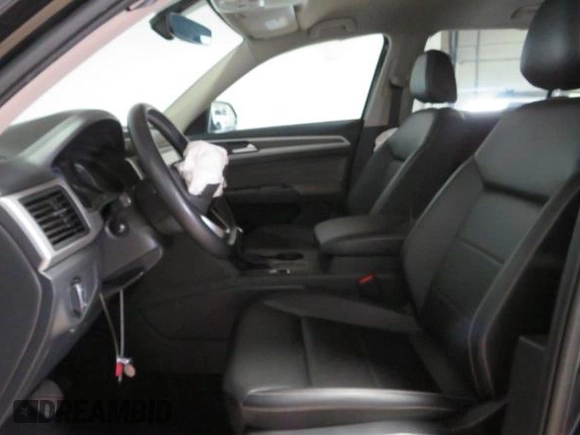 2021 Volkswagen Atlas SE с VIN 1V2WR2CA7MC547303, выставлен на аукционе Copart как лот 65631425 с пробегом 81 035 миль миль и Списание • Salvage title. История ставок и продаж доступна на DreamBid. Изображение 9.