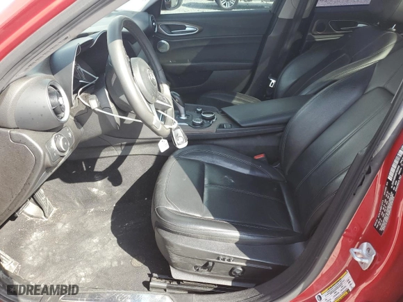 2019 Alfa Romeo Giulia Ti with VIN ZARFAMBN8K7622840, listed as a Copart auction lot 49124665 with 42,600 mi miles and Salvage Title. Bid and sale history available at carsss.com. Image 7.