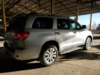 2008 Toyota Sequoia Platinum with VIN 5TDZY67A48S006829, listed as a Copart auction lot 80567134 with 147,763 mi miles and Clean Title. Bid and sale history available at carsss.com. Image 3.