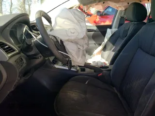 2018 Nissan Sentra SV z VIN 3N1AB7AP8JL657347, wystawiony jako Copart lot #47239325 z przebiegiem Nie podano mil oraz Szkoda całkowita • Salvage title. Historia ofert i sprzedaży dostępna na DreamBid. Obrazek 7.