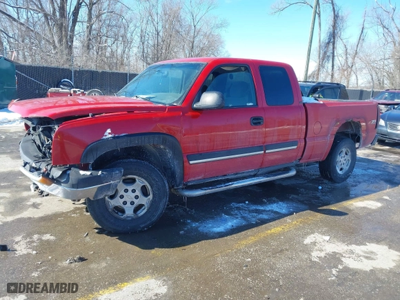 2003 Chevrolet Silverado 1500 LS with VIN 2GCEK19T931230082, listed as a IAAI auction lot 41625382 with 204,638 mi miles. Bid and sale history available at carsss.com. Image 17.