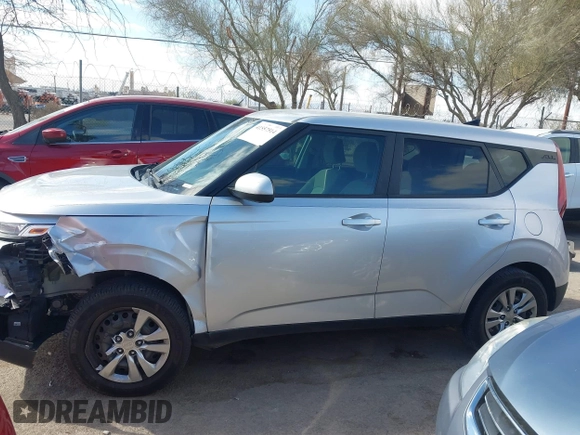 2021 Kia Soul LX with VIN KNDJ23AU5M7779829, listed as a IAAI auction lot 41557514 with 54,623 mi miles. Bid and sale history available at carsss.com. Image 15.