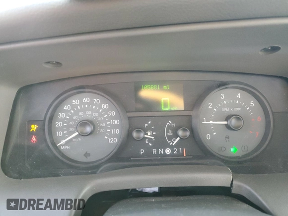 2006 Mercury Grand Marquis LS Premium with VIN 2MEHM75V66X628593, listed as a Copart auction lot 52892815 with 105,881 mi miles and Non Repairable. Bid and sale history available at DreamBid. Image 9.