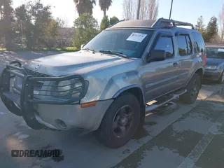 2004 Nissan Xterra XE z VIN 5N1ED28T04C647017, wystawiony jako IAAI lot #41523276 z przebiegiem 163 557 mil mil oraz . Historia ofert i sprzedaży dostępna na DreamBid. Obrazek 2.