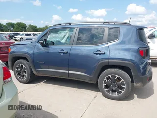 2023 Jeep Renegade Latitude with VIN ZACNJDB10PPP70488, listed as a IAAI auction lot 42224200 with 32,957 mi miles and . Bid and sale history available at carsss.com. Image 14.