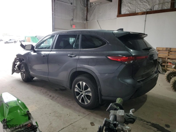2023 Toyota Highlander Hybrid XLE with VIN 5TDKBRCH4PS574861, listed as a Copart auction lot 48936945 with 96,000 mi miles and Clean Title. Bid and sale history available at carsss.com. Image 2.