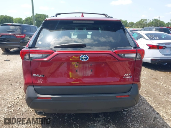 2024 Toyota RAV4 Hybrid XLE Premium with VIN 4T3B6RFV1RU157916, listed as a IAAI auction lot 42368567 with 14,304 mi miles and . Bid and sale history available at DreamBid. Image 15.