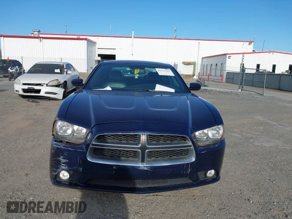 2014 Dodge Charger SXT with VIN 2C3CDXHG1EH207273, listed as a IAAI auction lot 41714382 with 152,023 mi miles. Bid and sale history available at carsss.com. Image 11.