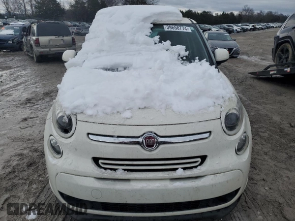 2014 FIAT 500L Easy with VIN ZFBCFABH9EZ017566, listed as a Copart auction lot 39658774 with 105,903 mi miles and Clean Title. Bid and sale history available at carsss.com. Image 5.