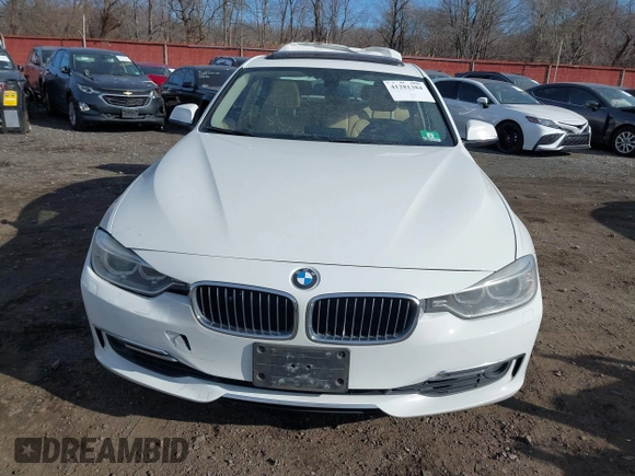 2014 BMW 3 Series 335i xDrive with VIN WBA3B9C52EJ466045, listed as a IAAI auction lot 41281384 with 136,329 mi miles. Bid and sale history available at carsss.com. Image 12.