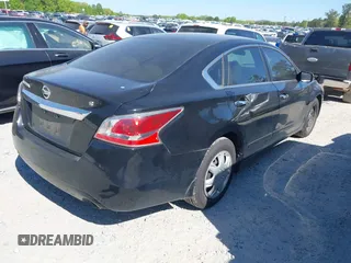 2015 Nissan Altima S z VIN 1N4AL3AP4FC287266, wystawiony jako IAAI lot #42050916 z przebiegiem 104 365 mil mil oraz . Historia ofert i sprzedaży dostępna na DreamBid. Obrazek 4.