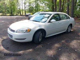2014 Chevrolet Impala LS z VIN 2G1WA5E39E1176332, wystawiony jako IAAI lot #42233713 z przebiegiem 133 355 mil mil oraz . Historia ofert i sprzedaży dostępna na DreamBid. Obrazek 2.