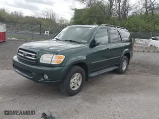 2002 Toyota Sequoia Limited with VIN 5TDBT48A32S133341, listed as a IAAI auction lot 42060875 with 257,390 mi miles. Bid and sale history available at carsss.com. Image 2.