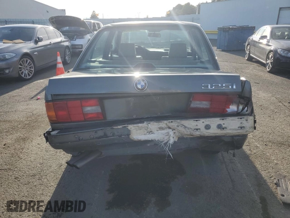 1989 BMW 3 Series 325i with VIN WBAAD2307K8849902, listed as a Copart auction lot 87257434 with 233,562 mi miles and Salvage Title. Bid and sale history available at carsss.com. Image 6.