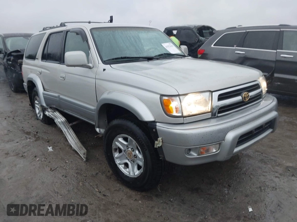 1999 Toyota 4Runner Limited с VIN JT3HN87R5X0235127, выставлен на аукционе IAAI как лот 41552429 с пробегом 181 435 миль миль и . История ставок и продаж доступна на DreamBid. Изображение 1.