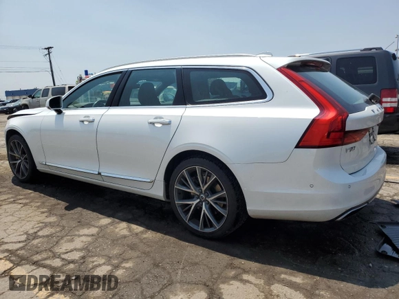 2018 Volvo V90 with VIN YV1A22VL4J1045333, listed as a Copart auction lot 59267905 with 119,848 mi miles and Clean title. Bid and sale history available at DreamBid. Image 2.