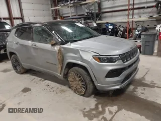 2022 Jeep Compass High Altitude with VIN 3C4NJDCB8NT109002, listed as a IAAI auction lot 41500984 with 70,119 mi miles and . Bid and sale history available at carsss.com. Image 6.