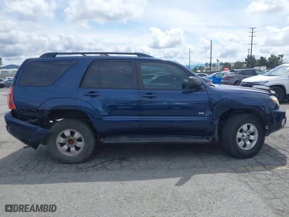 2005 Toyota 4Runner SR5 with VIN JTEZU14R658029145, listed as a IAAI auction lot 41899932 with 290,171 mi miles. Bid and sale history available at carsss.com. Image 13.