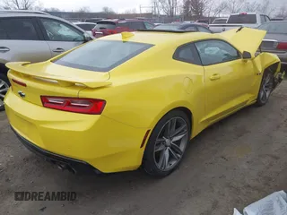 2017 Chevrolet Camaro 2SS with VIN 1G1FH1R70H0104971, listed as a IAAI auction lot 42031665 with Not Provided miles and . Bid and sale history available at carsss.com. Image 4.