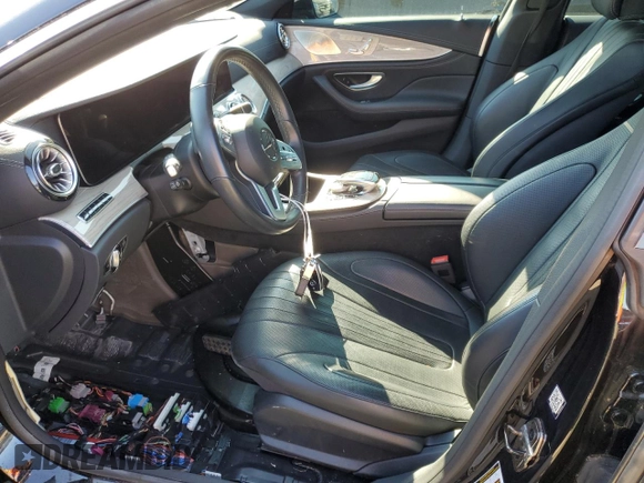 2019 Mercedes-Benz CLS with VIN WDD2J5KB9KA041005, listed as a Copart auction lot 69776784 with 0 mi miles and Salvage Title. Bid and sale history available at carsss.com. Image 7.