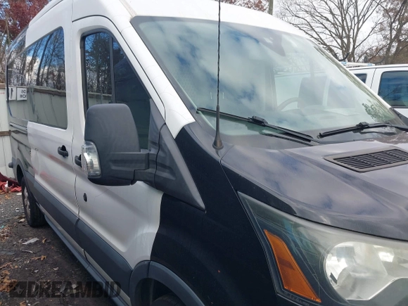 2015 Ford Transit Cargo с VIN 1FTYR2CM2FKA84211, выставлен на аукционе IAAI как лот 41091592 с пробегом 140 770 миль миль и . История ставок и продаж доступна на DreamBid. Изображение 13.
