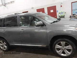 2012 Toyota Highlander Limited with VIN 5TDDK3EH9CS107769, listed as a IAAI auction lot 41378806 with 195,643 mi miles. Bid and sale history available at carsss.com. Image 13.