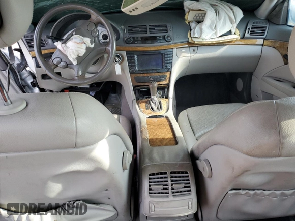 2007 Mercedes-Benz E-Class 3.5L with VIN WDBUF56X97B081594, listed as a Copart auction lot 48623615 with 0 mi miles and Salvage Title. Bid and sale history available at carsss.com. Image 8.