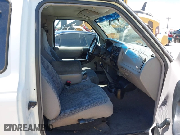 1999 Ford Ranger XL z VIN 1FTYR14C2XPA49740, wystawiony jako IAAI lot #42544824 z przebiegiem 297 970 mil mil oraz . Historia ofert i sprzedaży dostępna na DreamBid. Obrazek 5.