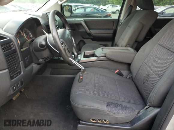 2013 Nissan Titan SV with VIN 1N6AA0EC6DN302015, listed as a Copart auction lot 42545235 with 242,993 mi miles and Non repairable. Bid and sale history available at DreamBid. Image 7.