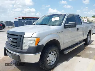 2010 Ford F-150 XL z VIN 1FTFX1CV2AFA15133, wystawiony jako IAAI lot #42555374 z przebiegiem 217 748 mil mil oraz . Historia ofert i sprzedaży dostępna na DreamBid. Obrazek 17.