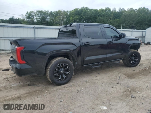 2022 Toyota Tundra SR with VIN 5TFKB5AB5NX019030, listed as a Copart auction lot 58558255 with 44,972 mi miles and Salvage title. Bid and sale history available at DreamBid. Image 3.