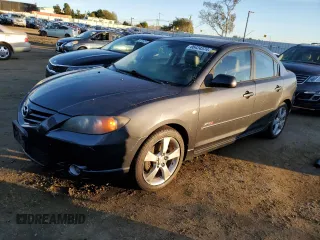 2005 Mazda 3 s with VIN JM1BK323051292729, listed as a Copart auction lot 86424374 with 168,136 mi miles and Clean Title. Bid and sale history available at carsss.com. Image 1.