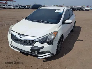 2014 Kia Forte EX with VIN KNAFX4A89E5232153, listed as a IAAI auction lot 41902512 with 133,978 mi miles. Bid and sale history available at carsss.com. Image 6.