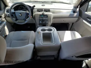 2007 Chevrolet Suburban LTZ with VIN 3GNFC16097G154329, listed as a Copart auction lot 58562345 with 216,790 mi miles and Clean title. Bid and sale history available at DreamBid. Image 8.