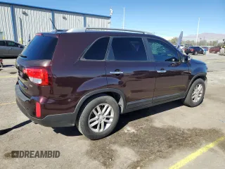 2014 Kia Sorento LX with VIN 5XYKT4A7XEG492525, listed as a Copart auction lot 46140765 with 162,233 mi miles and Salvage Title. Bid and sale history available at carsss.com. Image 3.