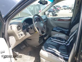 2005 Chrysler Town & Country Limited with VIN 2C8GP64L35R355967, listed as a IAAI auction lot 42106189 with 287,568 mi miles. Bid and sale history available at carsss.com. Image 5.
