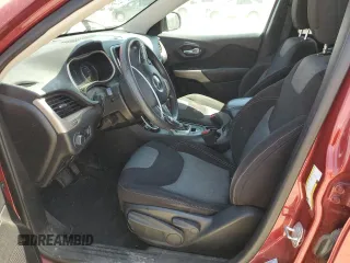 2017 Jeep Cherokee Sport z VIN 1C4PJMAB3HW601351, wystawiony jako Copart lot #60894095 z przebiegiem 125 458 mil mil oraz Szkoda całkowita • Salvage title. Historia ofert i sprzedaży dostępna na DreamBid. Obrazek 7.