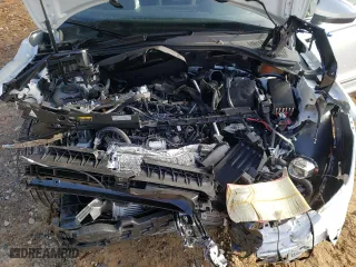 2024 Volkswagen Tiguan SEL R-Line with VIN 3VV4B7AX3RM084522, listed as a Copart auction lot 84749534 with 5,915 mi miles and Salvage Title. Bid and sale history available at carsss.com. Image 14.
